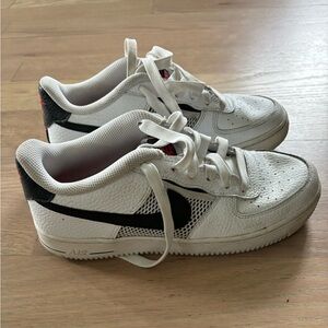 Nike air force 1, youth size 7